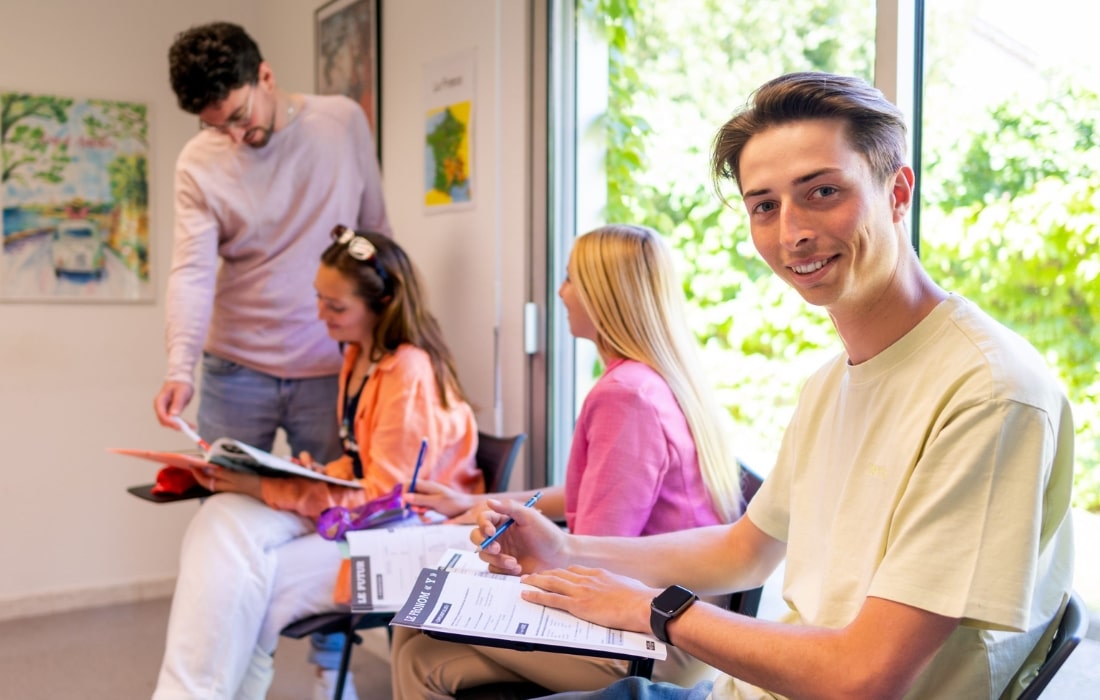 Classroom ecole le chateau