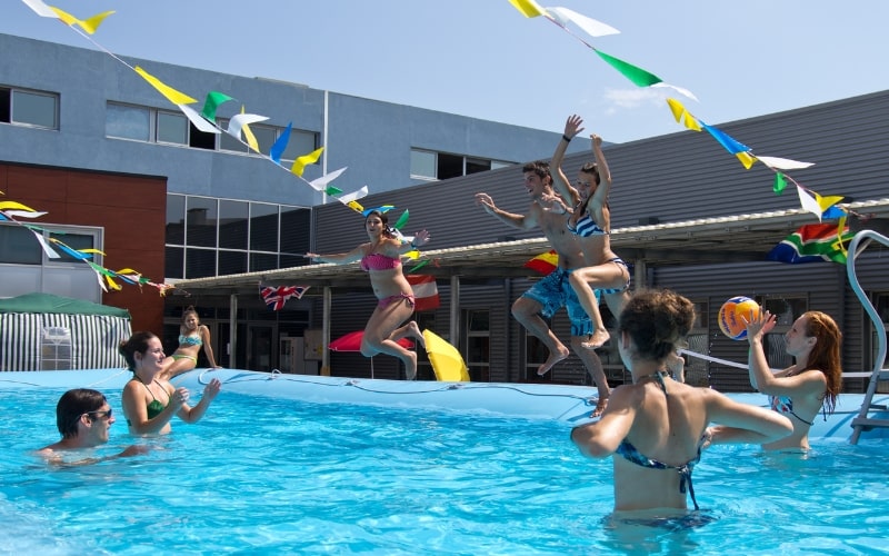 Accommodation french summer camp in antibes